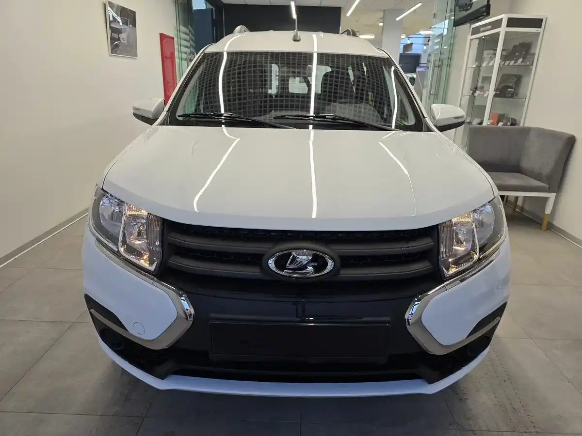 Lada Largus CNG в Екатеринбург - еще фото